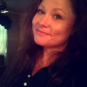 Meet your Posher, Carly